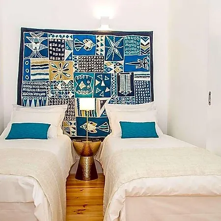 Liiiving In Blue Flower Hotel Oporto